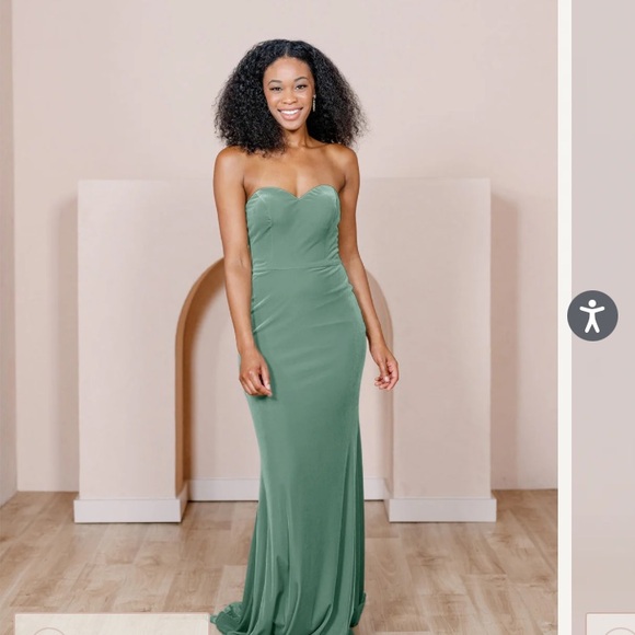 Revelry Quinn green velvet strapless dress - Picture 1 of 9